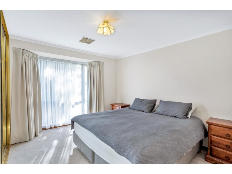 6 Leith Court, Hallett Cove SA 5158