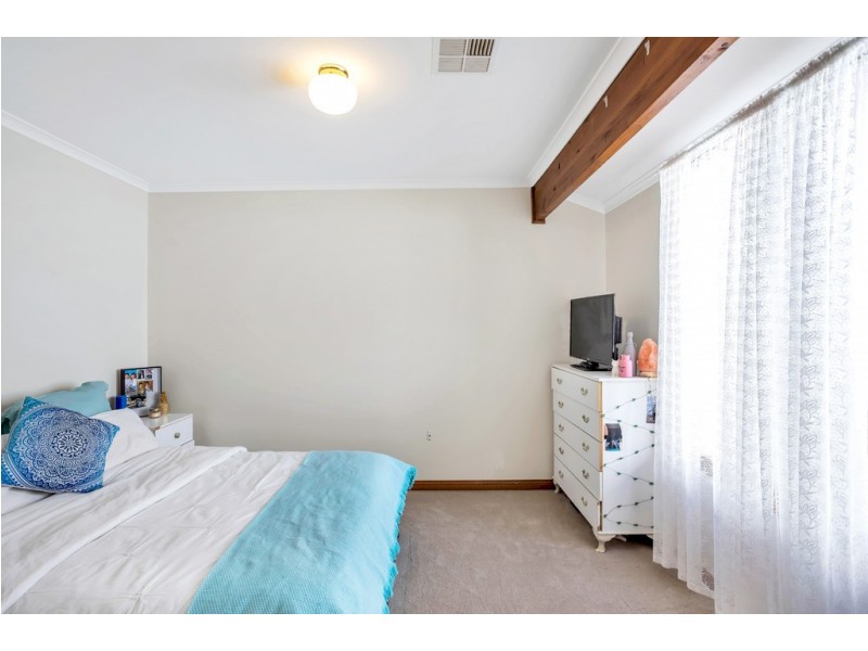 6 Leith Court, Hallett Cove SA 5158