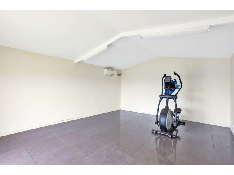 6 Leith Court, Hallett Cove SA 5158