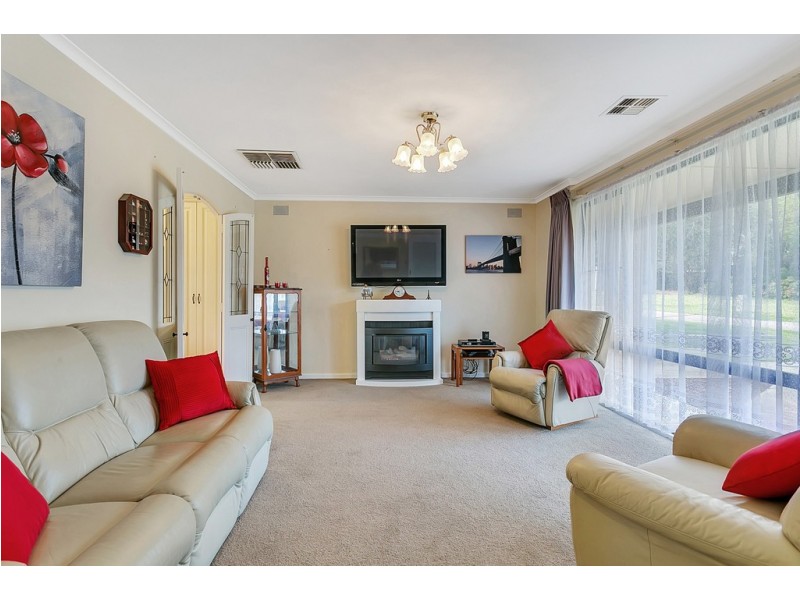 13 YORK STREET, Happy Valley SA 5159