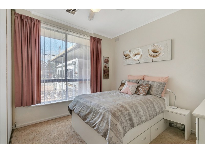 13 YORK STREET, Happy Valley SA 5159