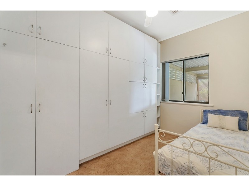 13 YORK STREET, Happy Valley SA 5159