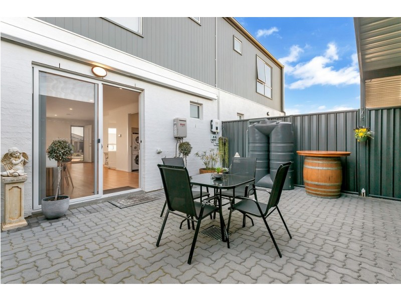 38 Prow Drive, Seaford Meadows SA 5169