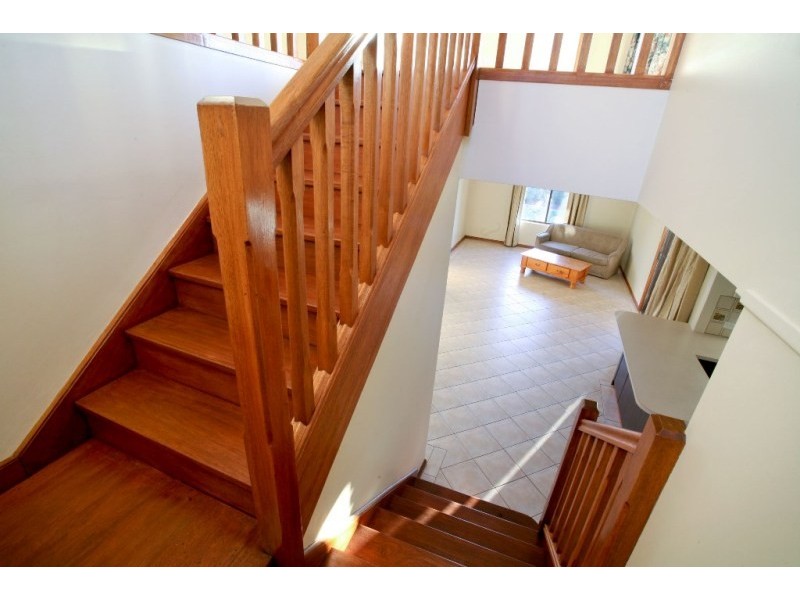 7 Poralka Crescent, Hallett Cove SA 5158