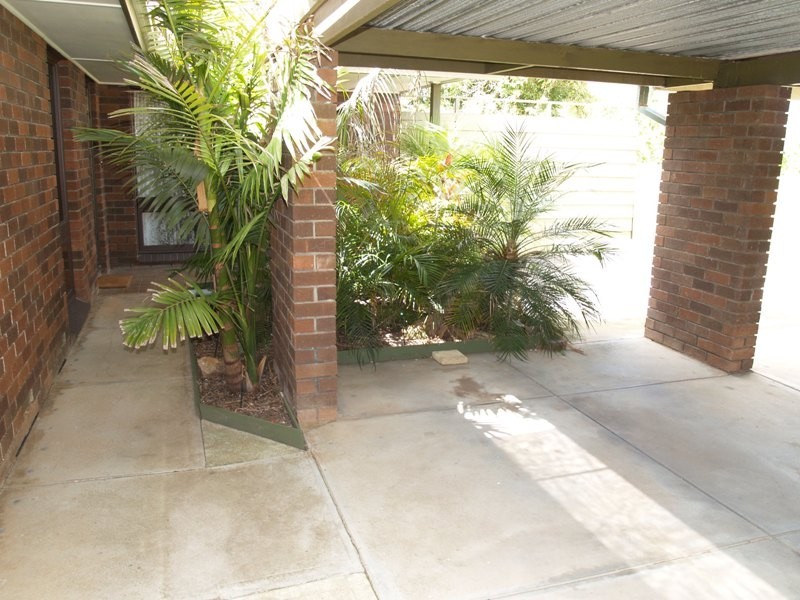 24  Bower Street, Morphett Vale SA 5162