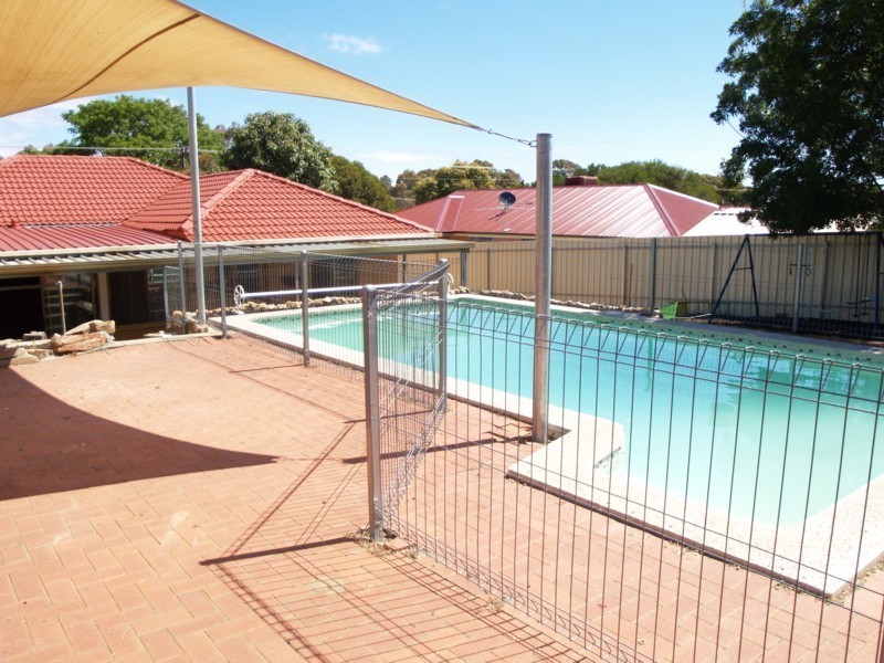 27 Riordan Street, Morphett Vale SA 5162