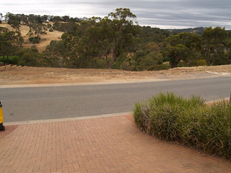 Lot 27 (101) Glendale Avenue (Craigburn Estate), Flagstaff Hill SA 5159