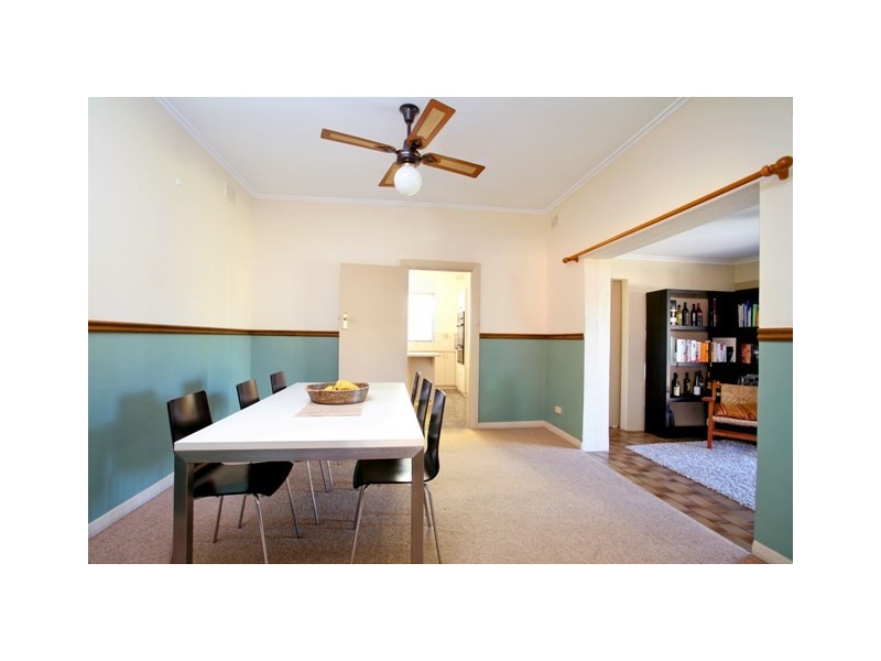 16 MEREDITH AVENUE, Glengowrie SA 5044