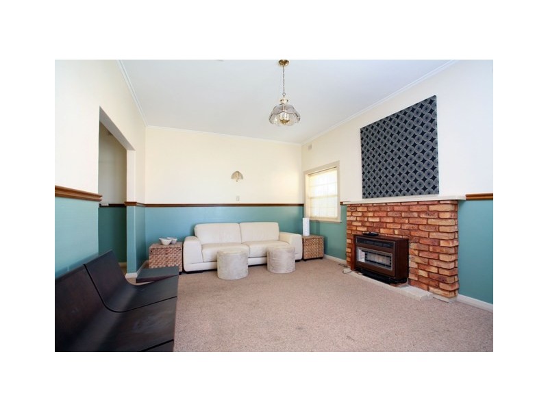 16 MEREDITH AVENUE, Glengowrie SA 5044