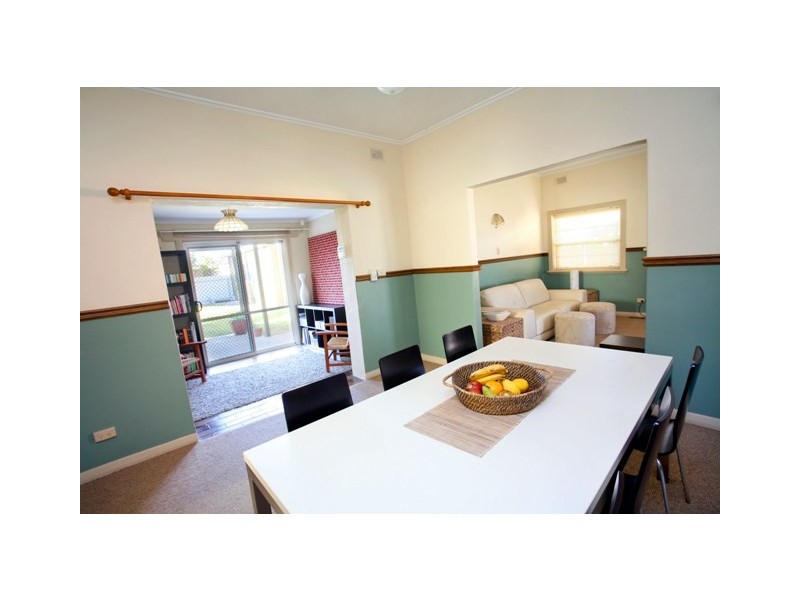 16 MEREDITH AVENUE, Glengowrie SA 5044