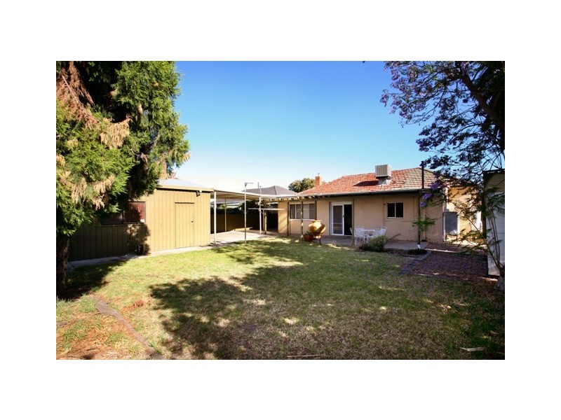 16 MEREDITH AVENUE, Glengowrie SA 5044