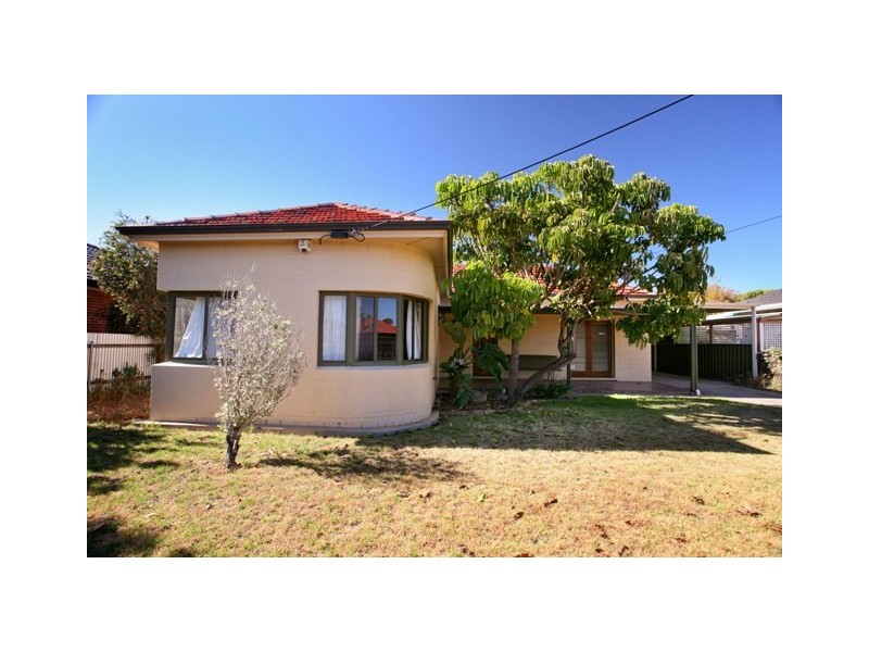 16 MEREDITH AVENUE, Glengowrie SA 5044