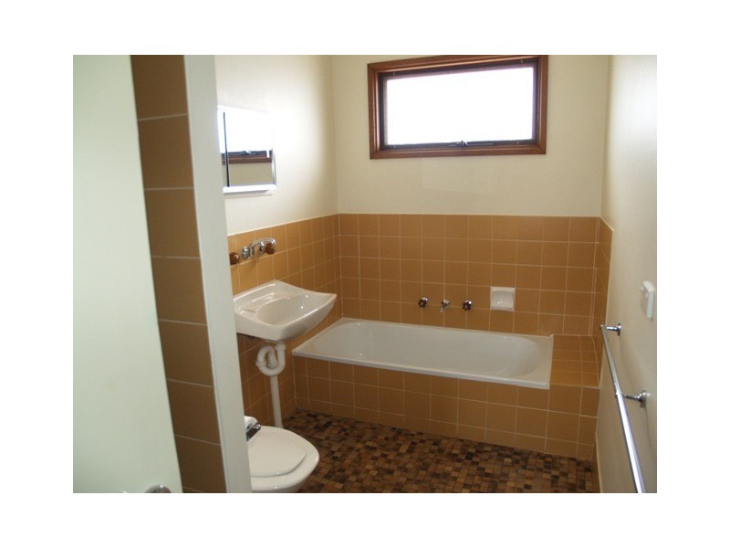18 WINCHLEY WAY, Huntfield Heights SA 5163