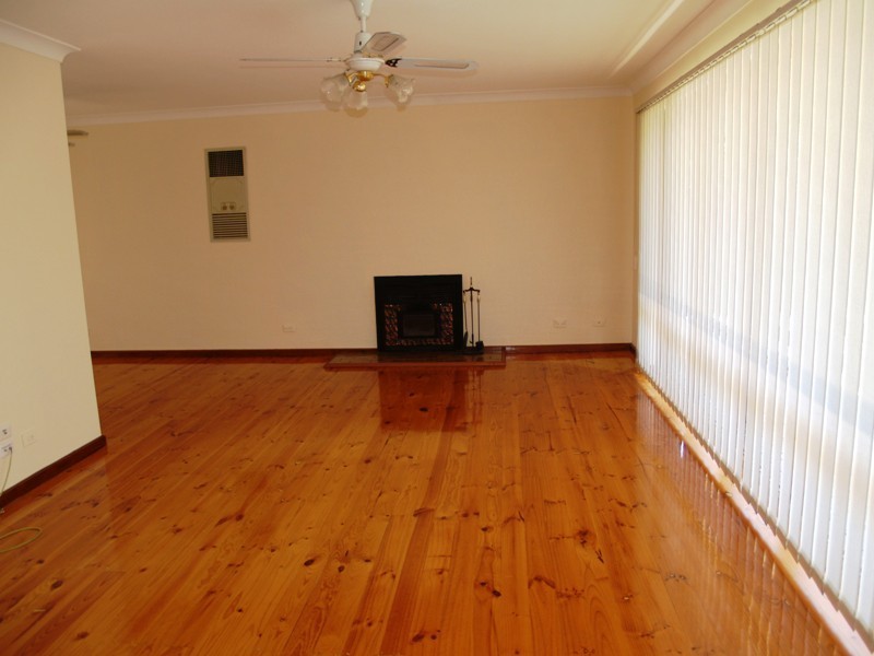 35 WAKEFIELD AVENUE, Morphett Vale SA 5162