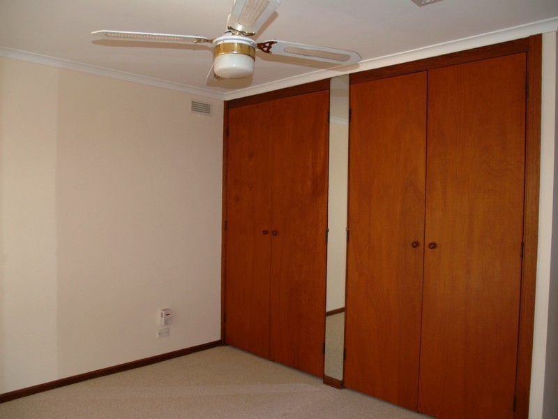 35 WAKEFIELD AVENUE, Morphett Vale SA 5162