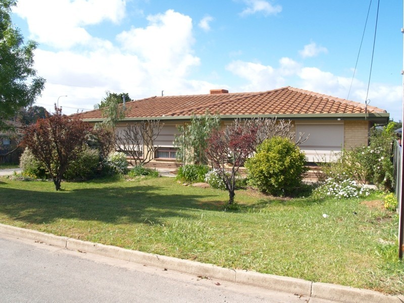 18 Beatty Avenue, Christies Beach SA 5165