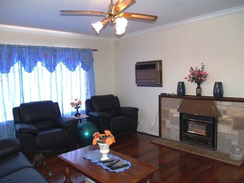 22  OXFORD STREET, Reynella SA 5161
