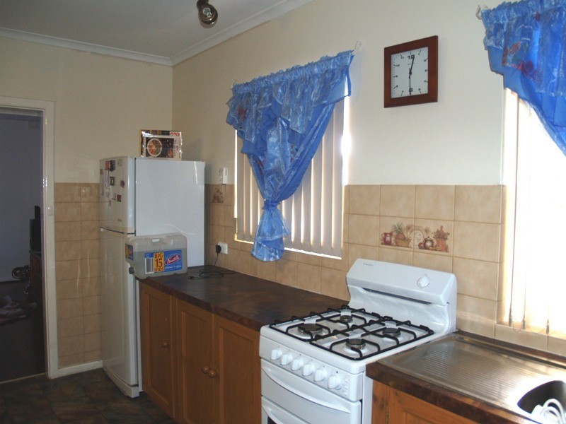 22  OXFORD STREET, Reynella SA 5161