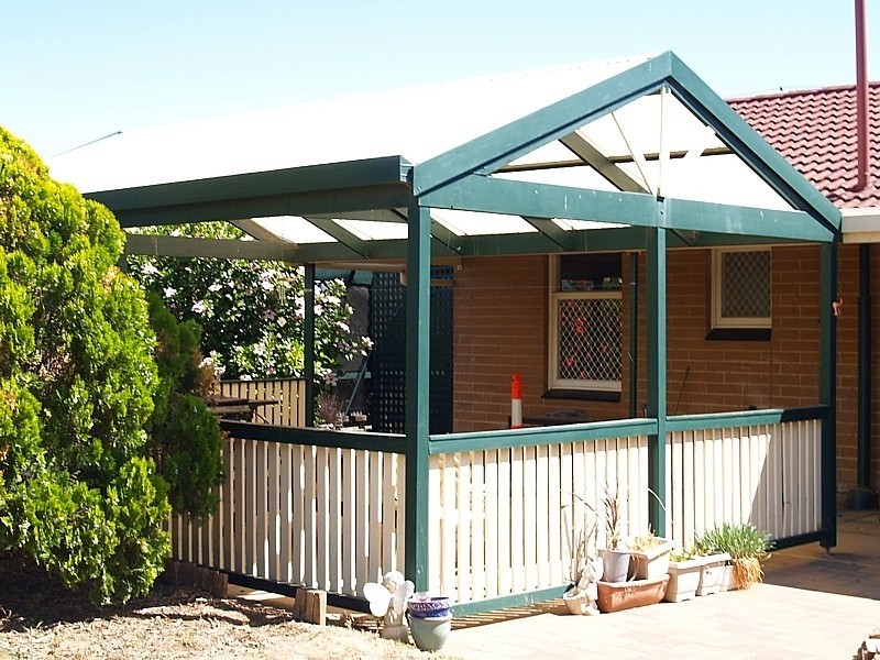 5 Helen Street, Christie Downs SA 5164