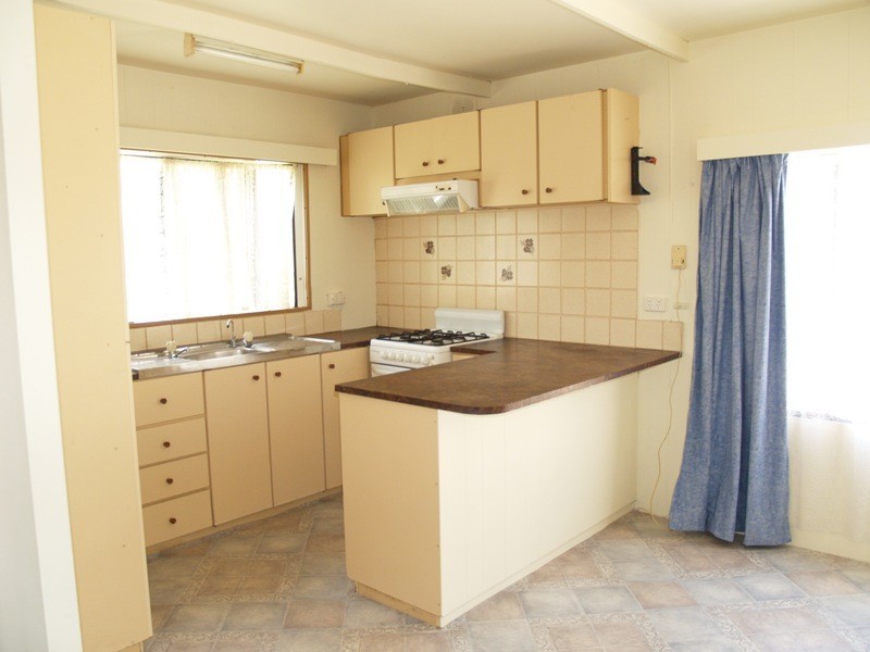 Lot 16 Woodcroft Caravan Park, Woodcroft SA 5162