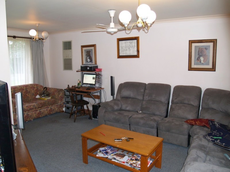 23 Allman Avenue, Woodcroft SA 5162