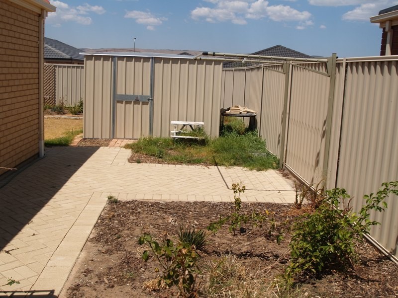 90 Pridham Boulevard, Aldinga Beach SA 5173