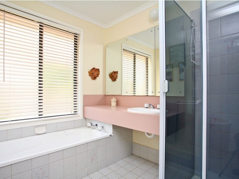 17 Chelmsford Avenue, Onkaparinga Hills SA 5163