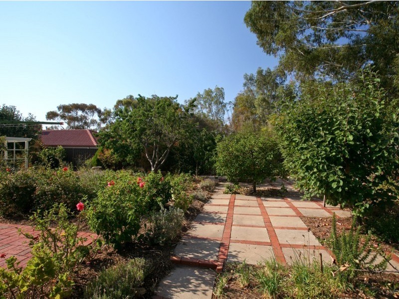 17 Chelmsford Avenue, Onkaparinga Hills SA 5163