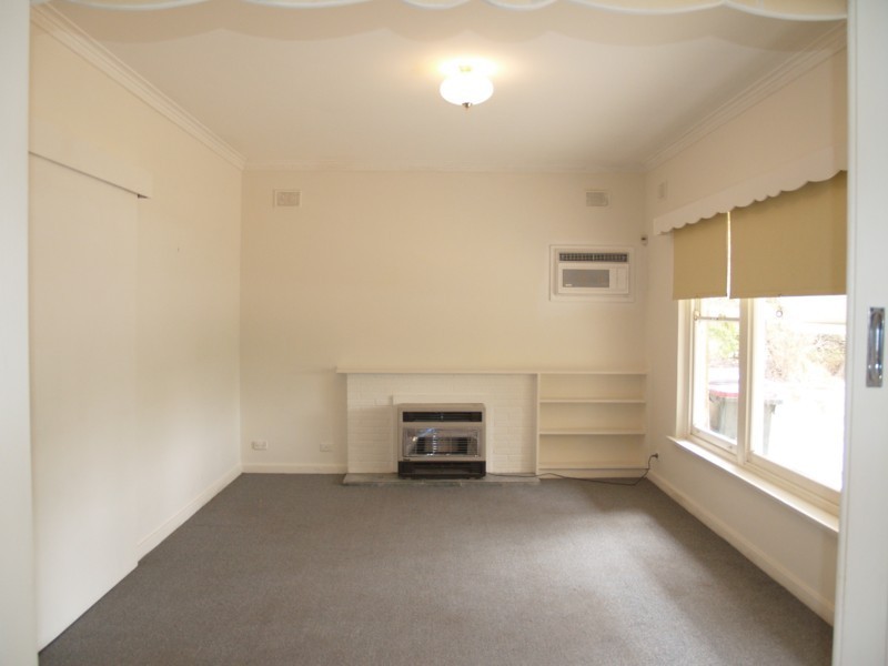 8 Market Street, Old Reynella SA 5161