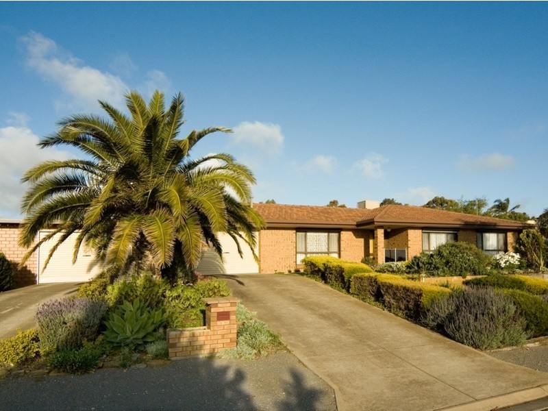 2 Saddler Court, Onkaparinga Hills SA 5163