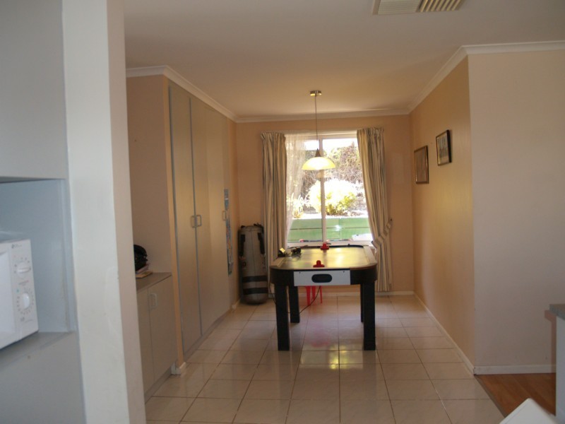 28 Tigress Drive, Hallett Cove SA 5158