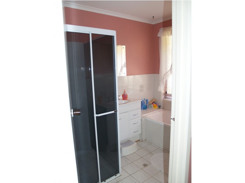 28 Tigress Drive, Hallett Cove SA 5158