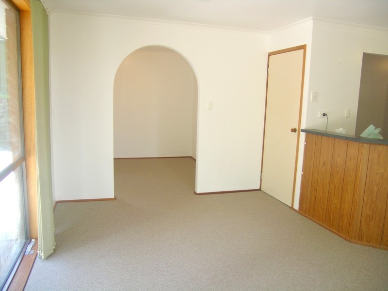 13 Barton Drive, Trott Park SA 5158