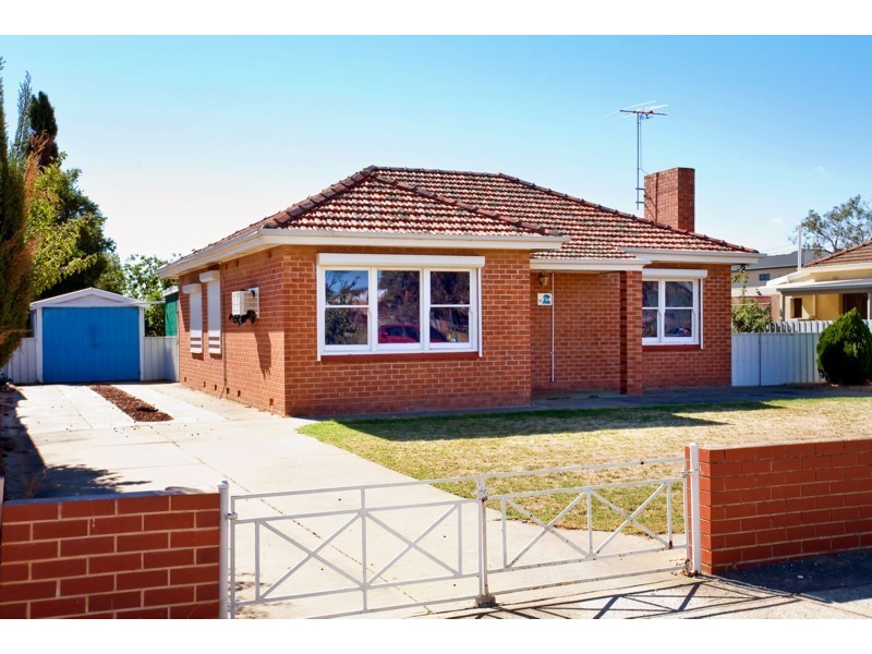 22 Pildappa Avenue, Park Holme SA 5043