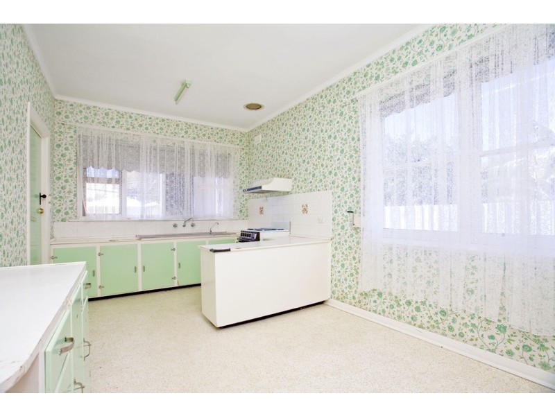 22 Pildappa Avenue, Park Holme SA 5043