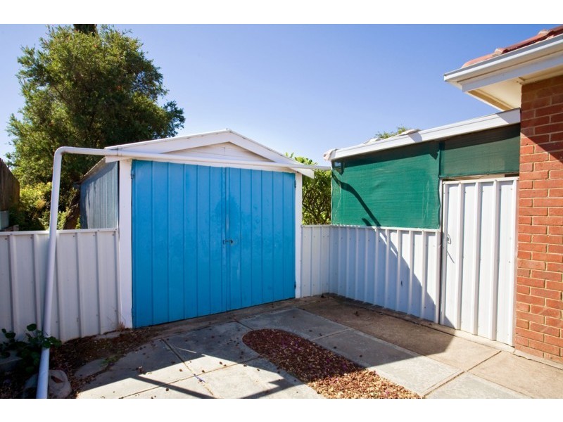 22 Pildappa Avenue, Park Holme SA 5043