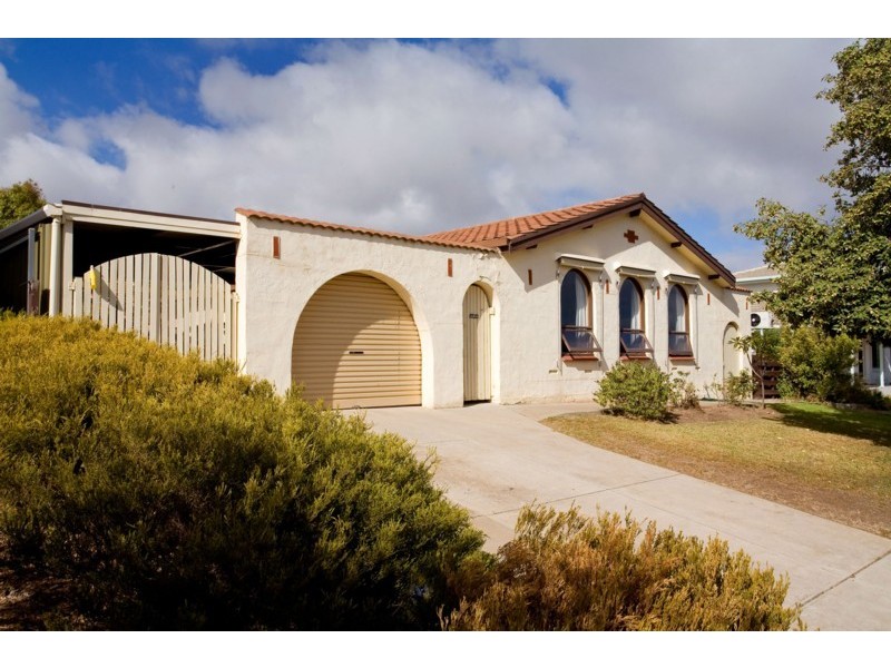 10 Valkyrie Street, Hallett Cove SA 5158