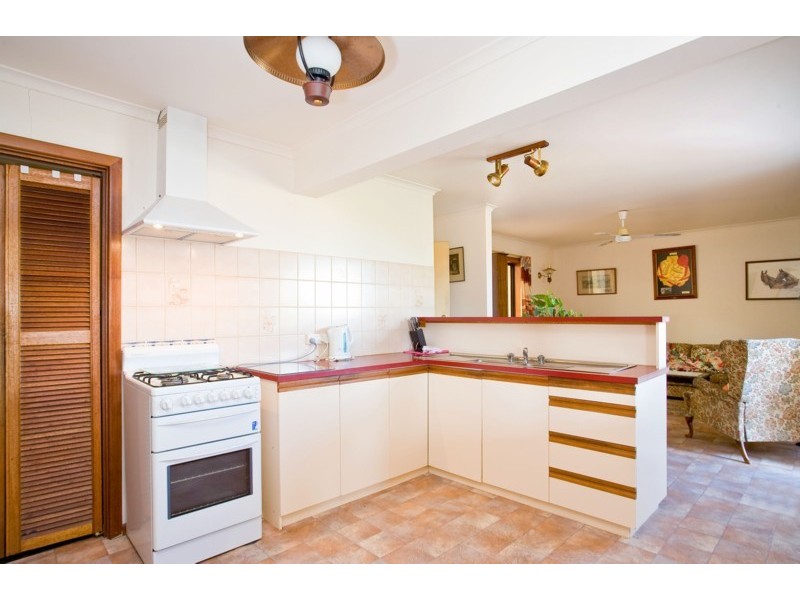 10 Valkyrie Street, Hallett Cove SA 5158