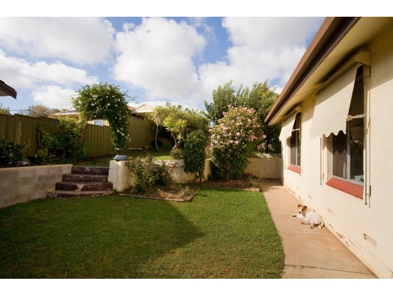 10 Valkyrie Street, Hallett Cove SA 5158