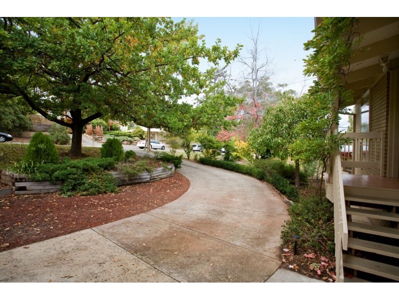 9 Nightingale Crescent, O’halloran Hill SA 5158