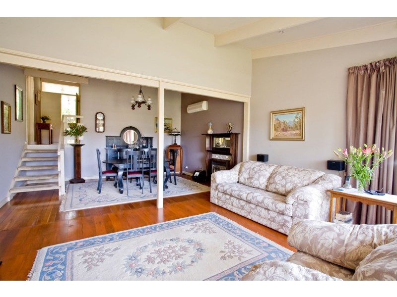 9 Nightingale Crescent, O’halloran Hill SA 5158