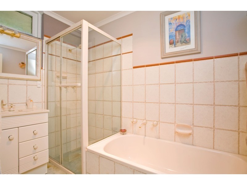 9 Nightingale Crescent, O’halloran Hill SA 5158