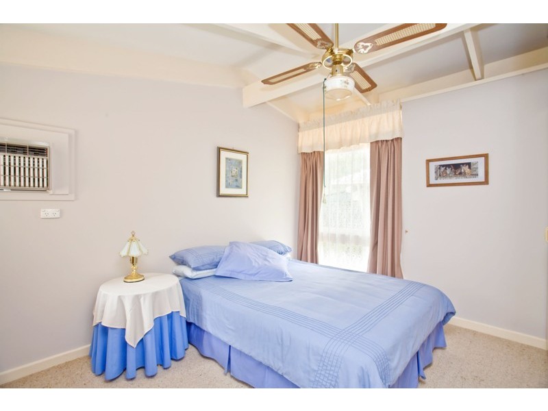 9 Nightingale Crescent, O’halloran Hill SA 5158