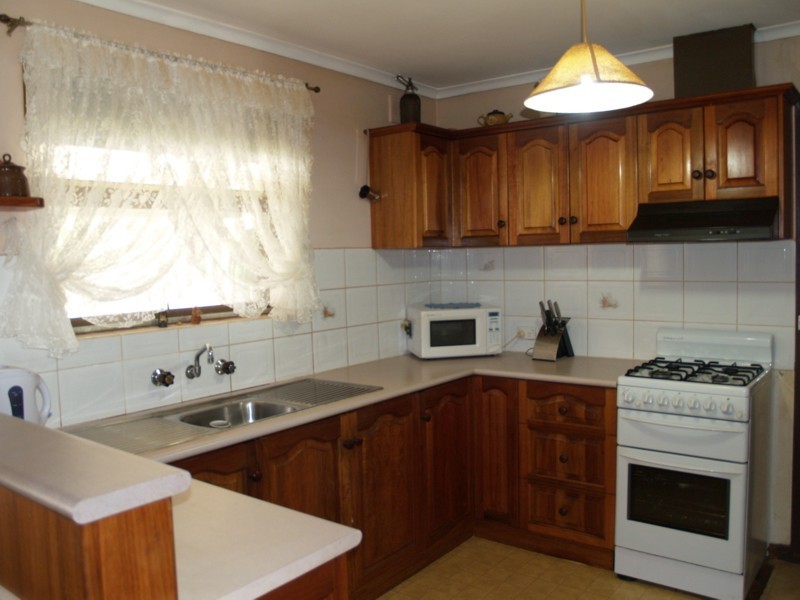 42 Maxwell Road, Hackham West SA 5163