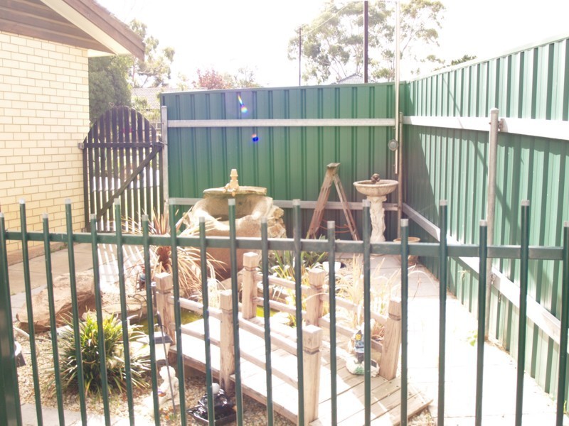 42 Maxwell Road, Hackham West SA 5163