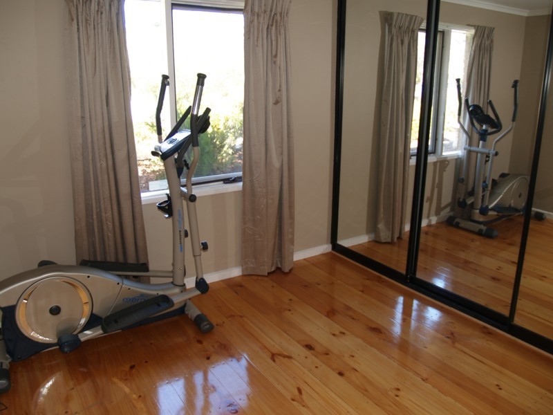 11 Kyeema Avenue, Morphett Vale SA 5162