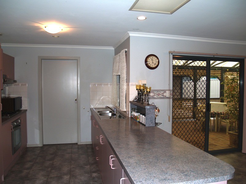 13 Ballast Close, Seaford Rise SA 5169