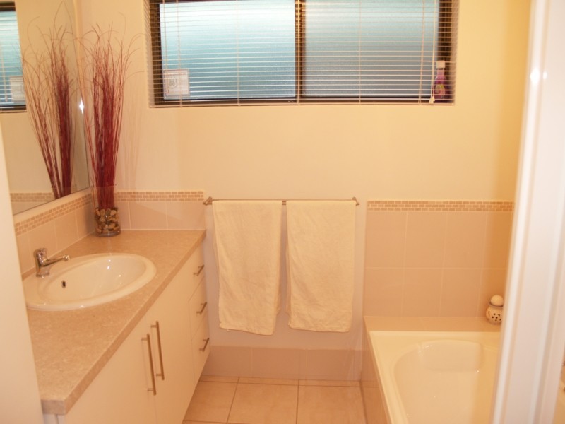 25  Campbell Drive, Reynella East SA 5161