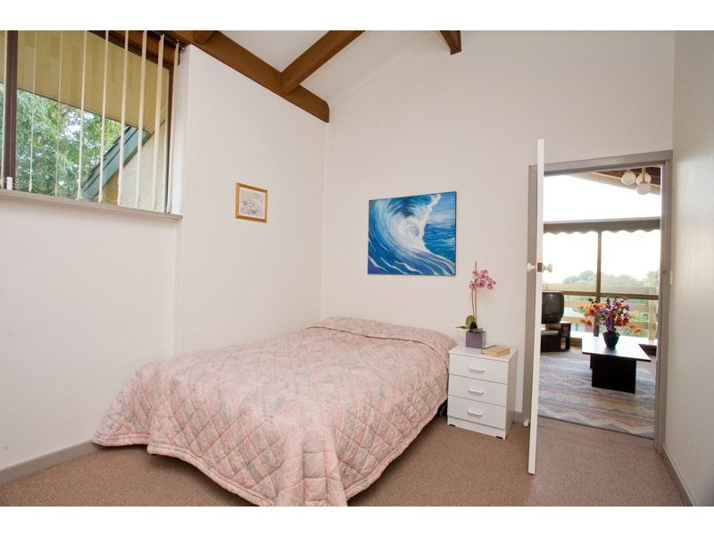 12 Elena Crescent, Hallett Cove SA 5158