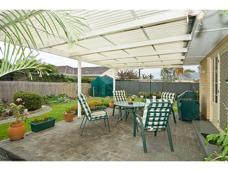 17 Allendale Avenue, Novar Gardens SA 5040